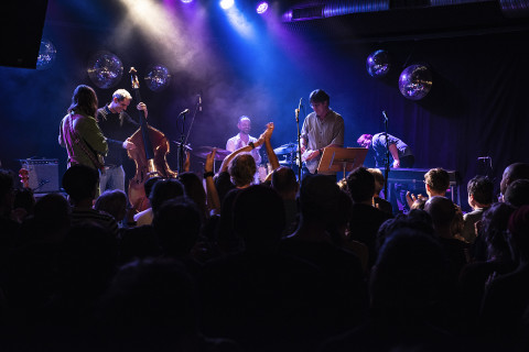 Tschou Endo (Calling Sirens mit Philipp Lothenbach) – 2024 – Foto von Benjamin Rauber