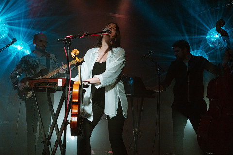 Gina Éte and Band – 2022 – Foto von Nadja Zela